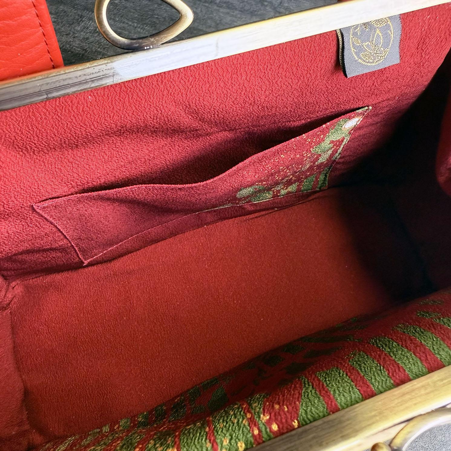 《伯林青》がま口ハンドバッグ〈着物・帯リメイク〉 | 6枚目